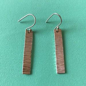 Earrings - 9.25 silver rectangle design